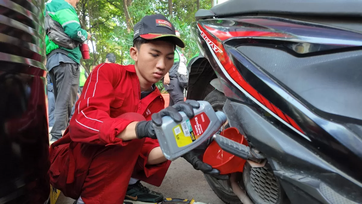 Ganti Oli Gratis Pertamina: Perawatan Mesin Berbasis Komunitas