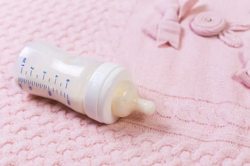 Bayi Menolak ASI Perah? Kenali Penyebab dan Langkah Nyata