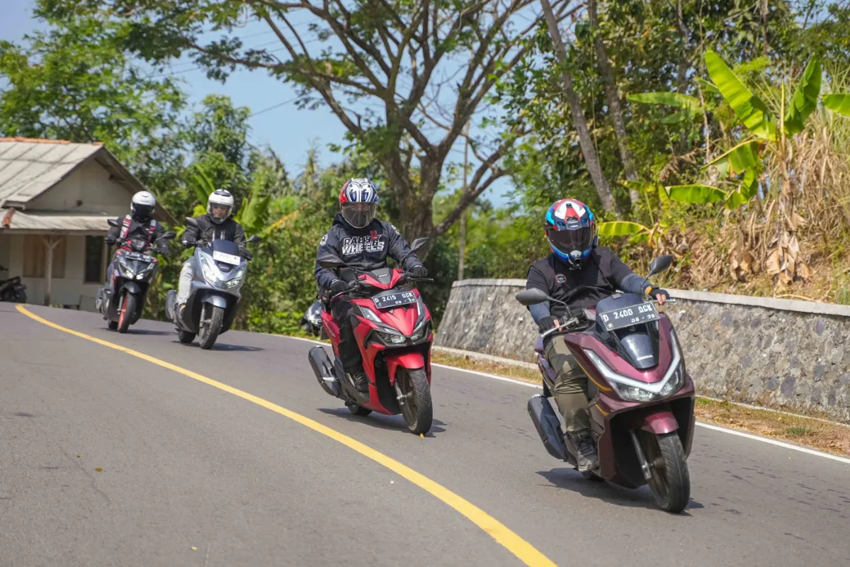 Checklist Lengkap Persiapan Motor Sebelum Touring Jauh