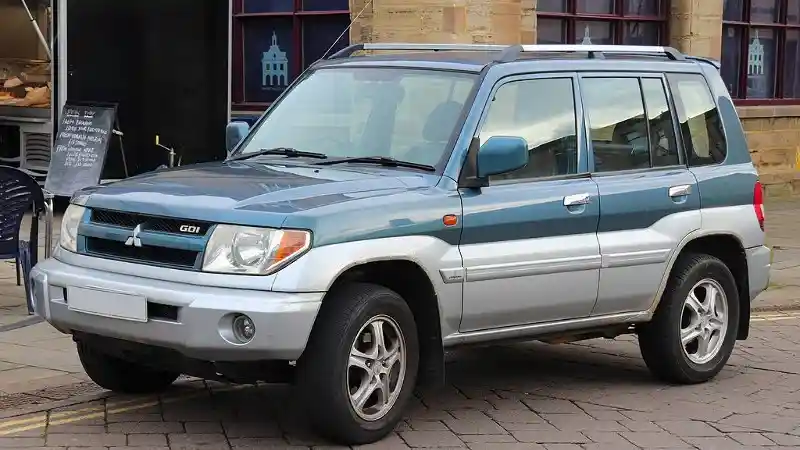Strategi Baru Keluarga Mitsubishi Pajero: Hybrid, Mini, dan Dakar