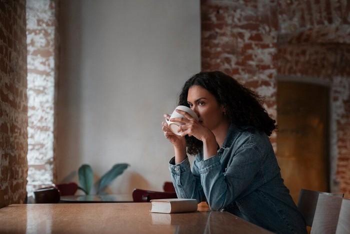 6 Kebiasaan Tersembunyi yang Memperlambat Metabolisme dan Sabotase Diet