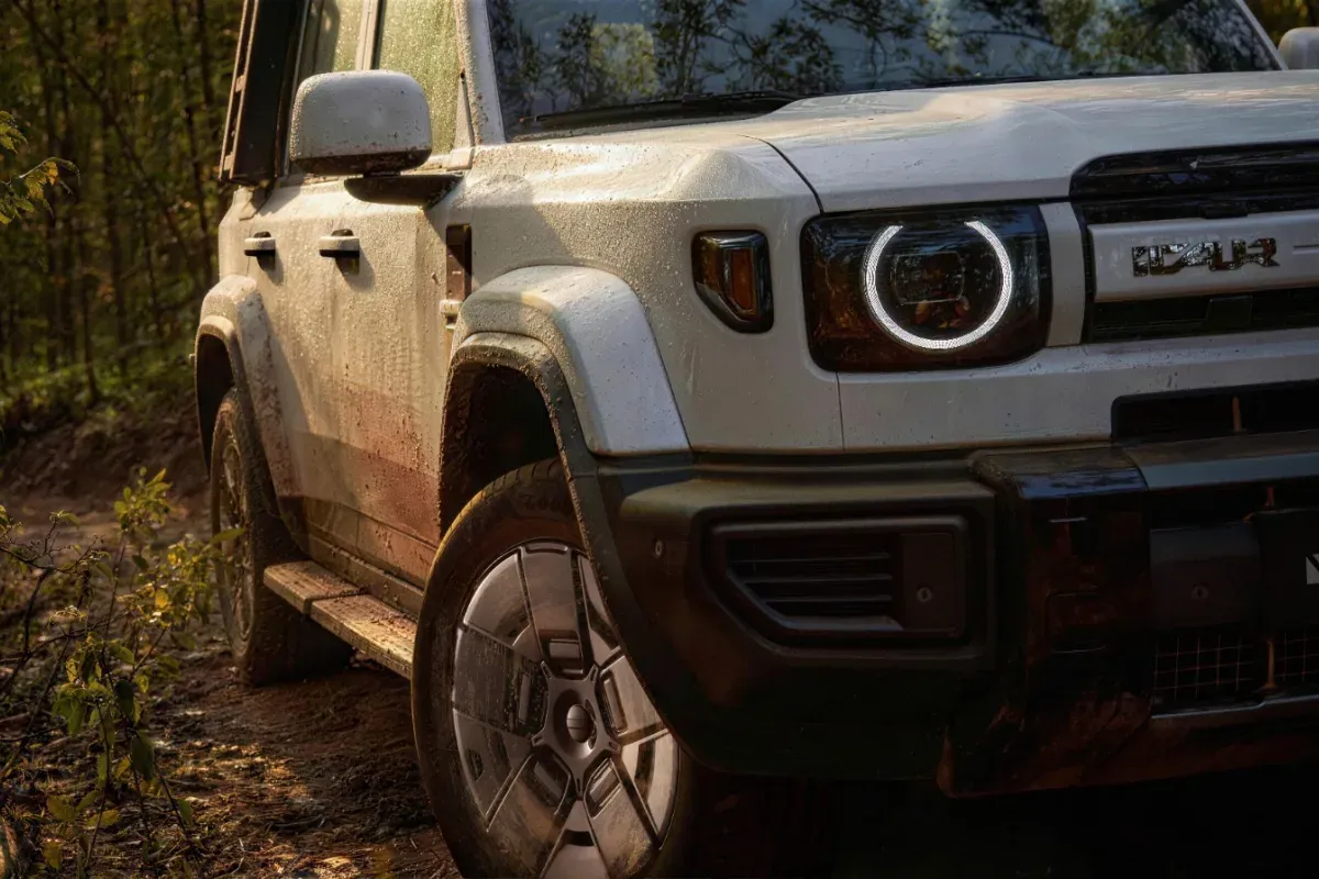 iCAR V27: SUV Flagship dengan Wading Mode 600 mm dan Teknologi Golden REEV