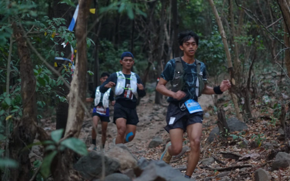 Kalender Trail Run: 4 Lintasan Kunci untuk Pelari Lokal