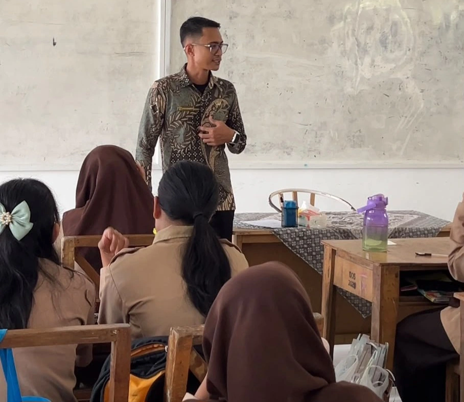 Program Edukasi Hukum dan Keselamatan di Sekolah