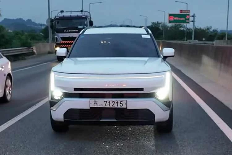 Hyundai Tucson Generasi Terbaru: Radikal, Hybrid, Futuristik