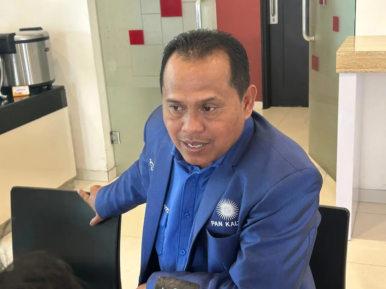 Sungai Mahakam Surut Parah: Transportasi Lumpuh, Ekonomi Terseok