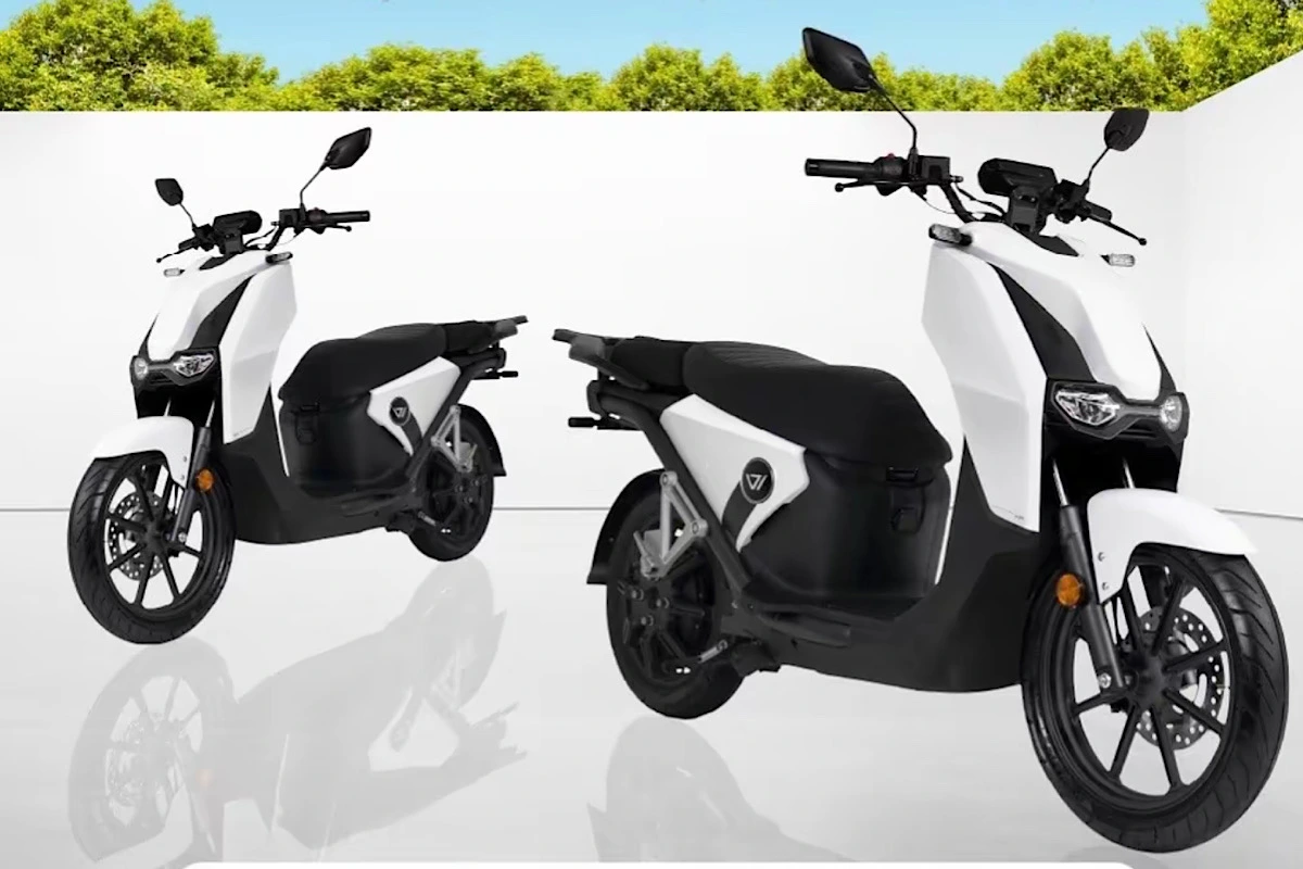 Motor Listrik Lokal vs Impor: Jarak, Harga, dan Baterai
