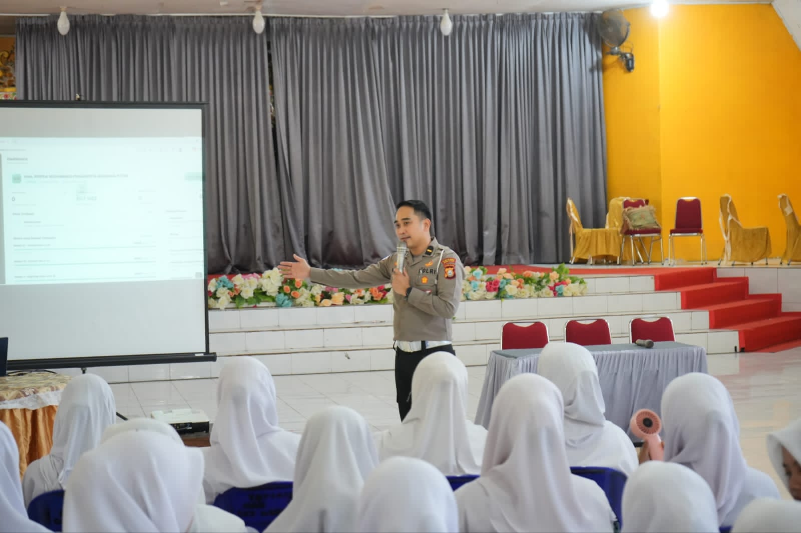 Program Edukasi AI dari Kepolisian Bentengi Siswa dari Penyalahgunaan Teknologi