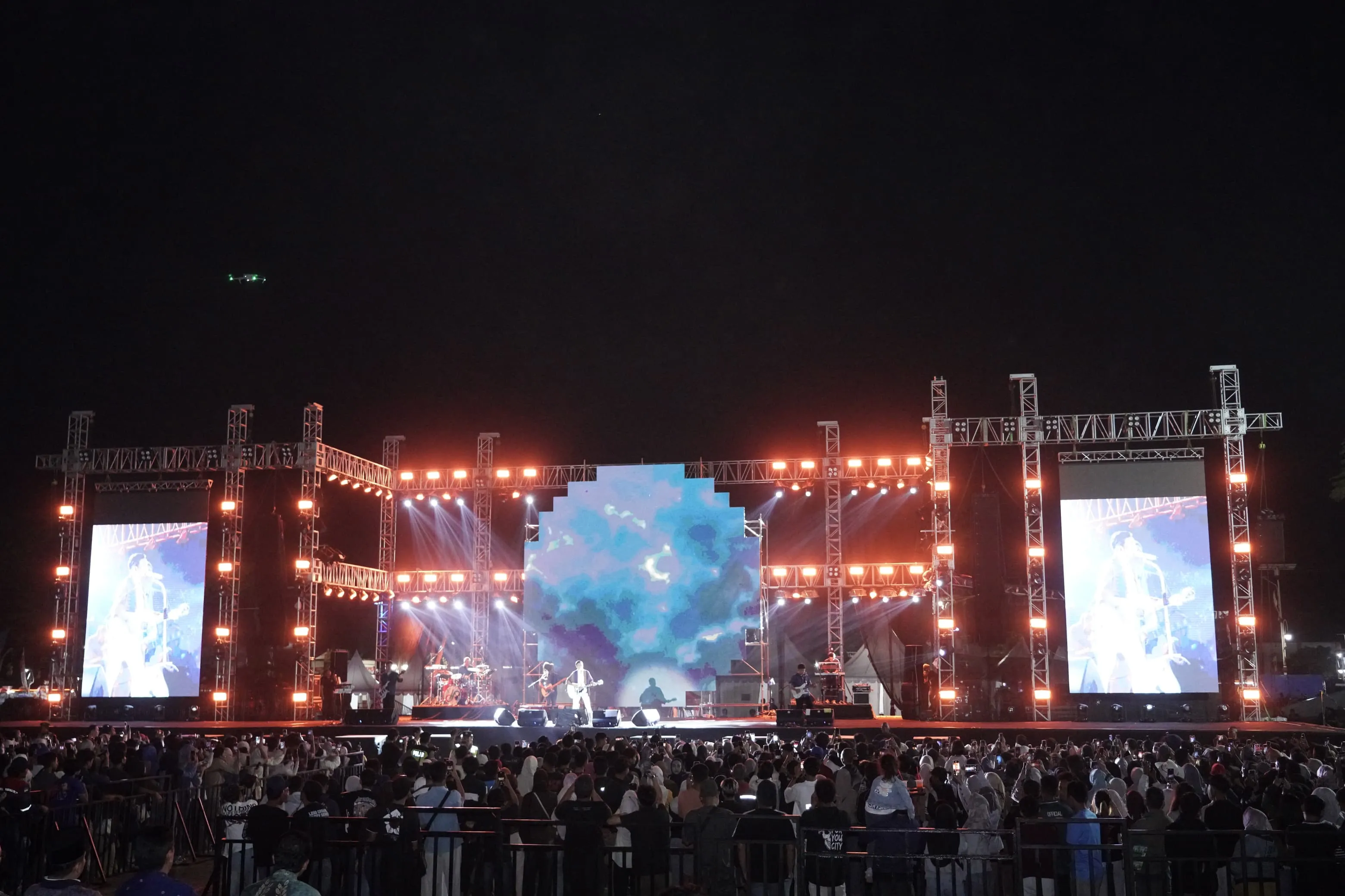 Konser Musik Meriah di GBK dan Kota-Kota Besar Akhir Agustus