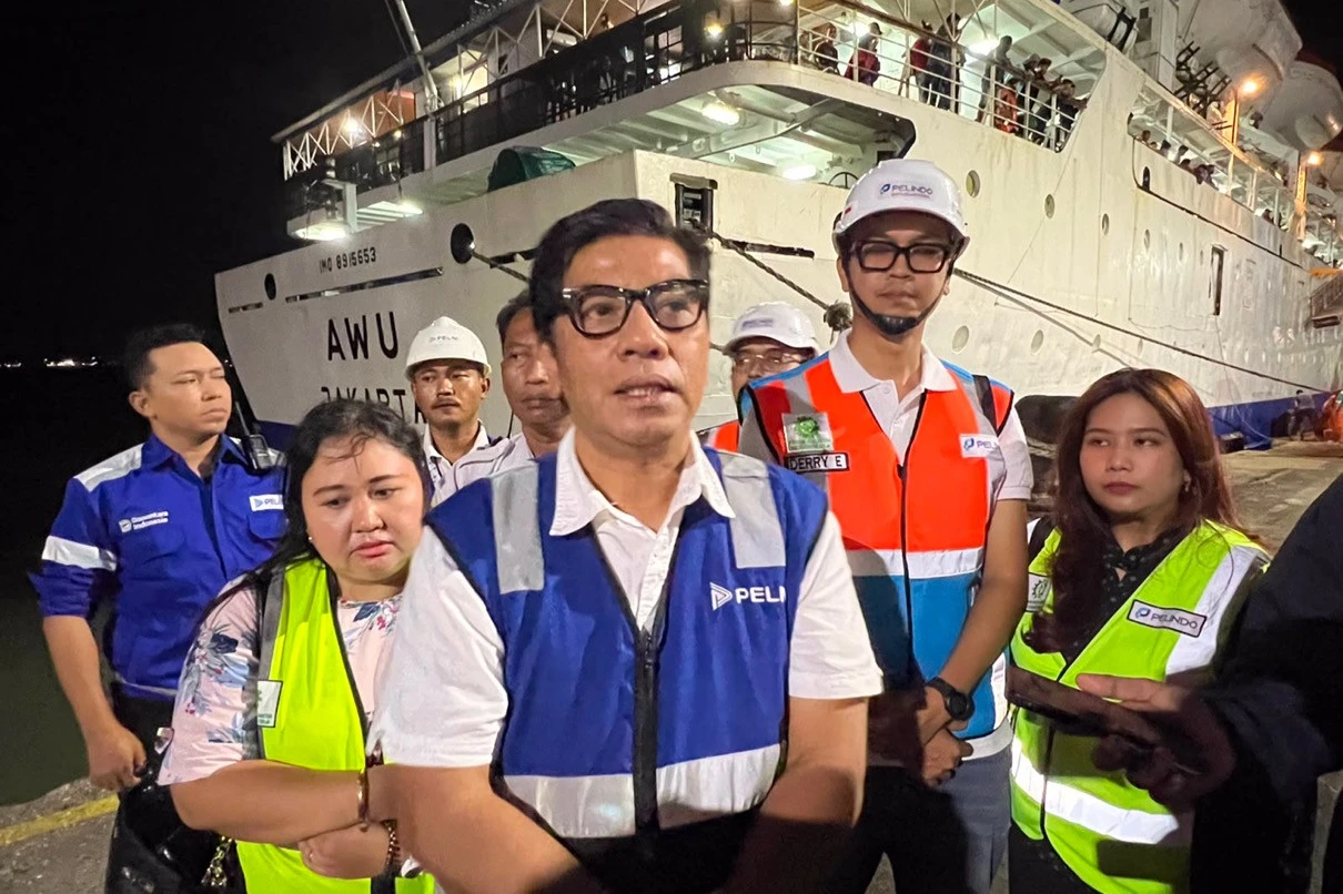 Kapal Pelni Jadi Tulang Punggung Logistik Kemanusiaan Laut