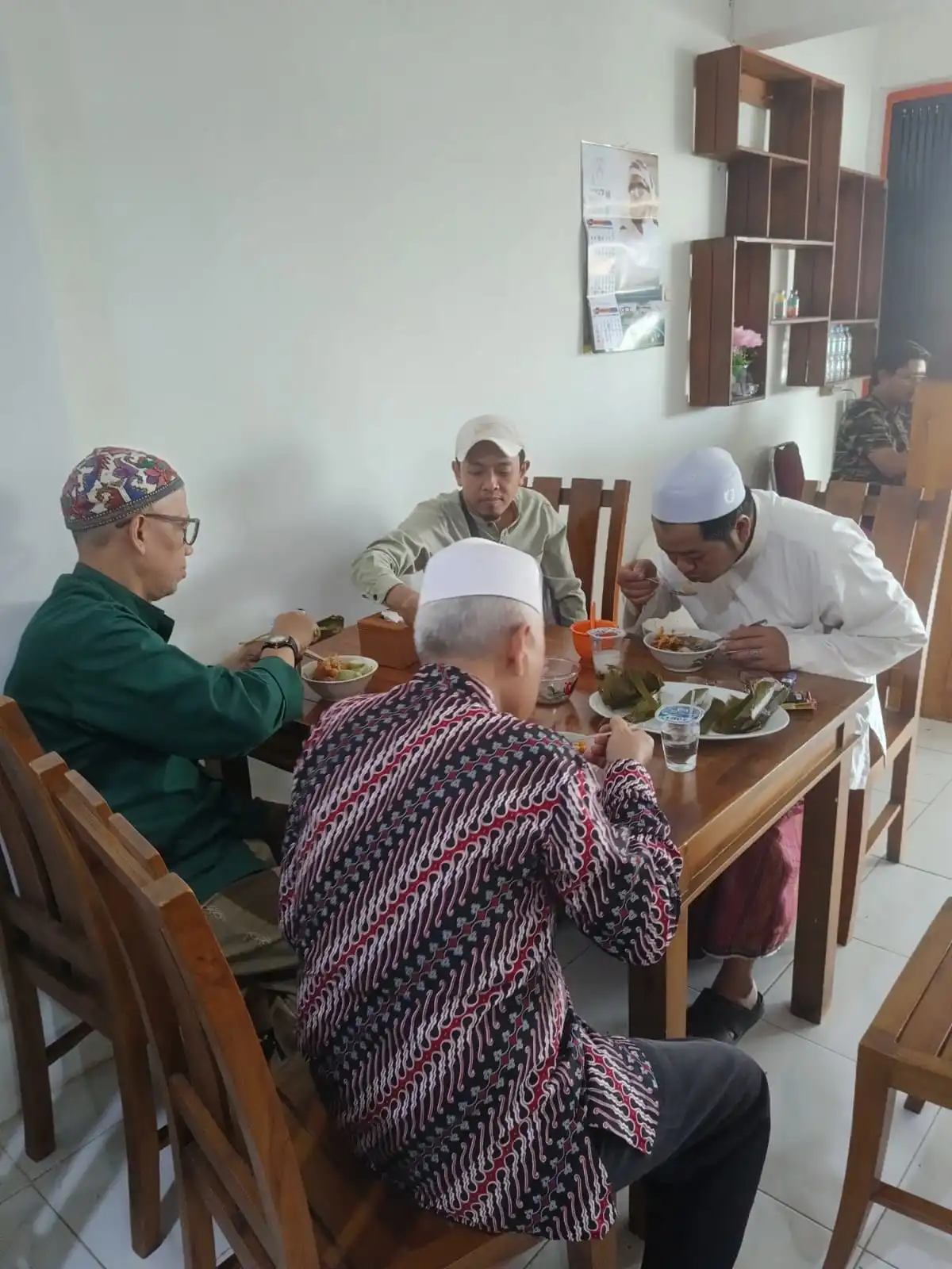 Ayam Bakar dan Sate Legendaris: Resep Keluarga yang Tak Lekang