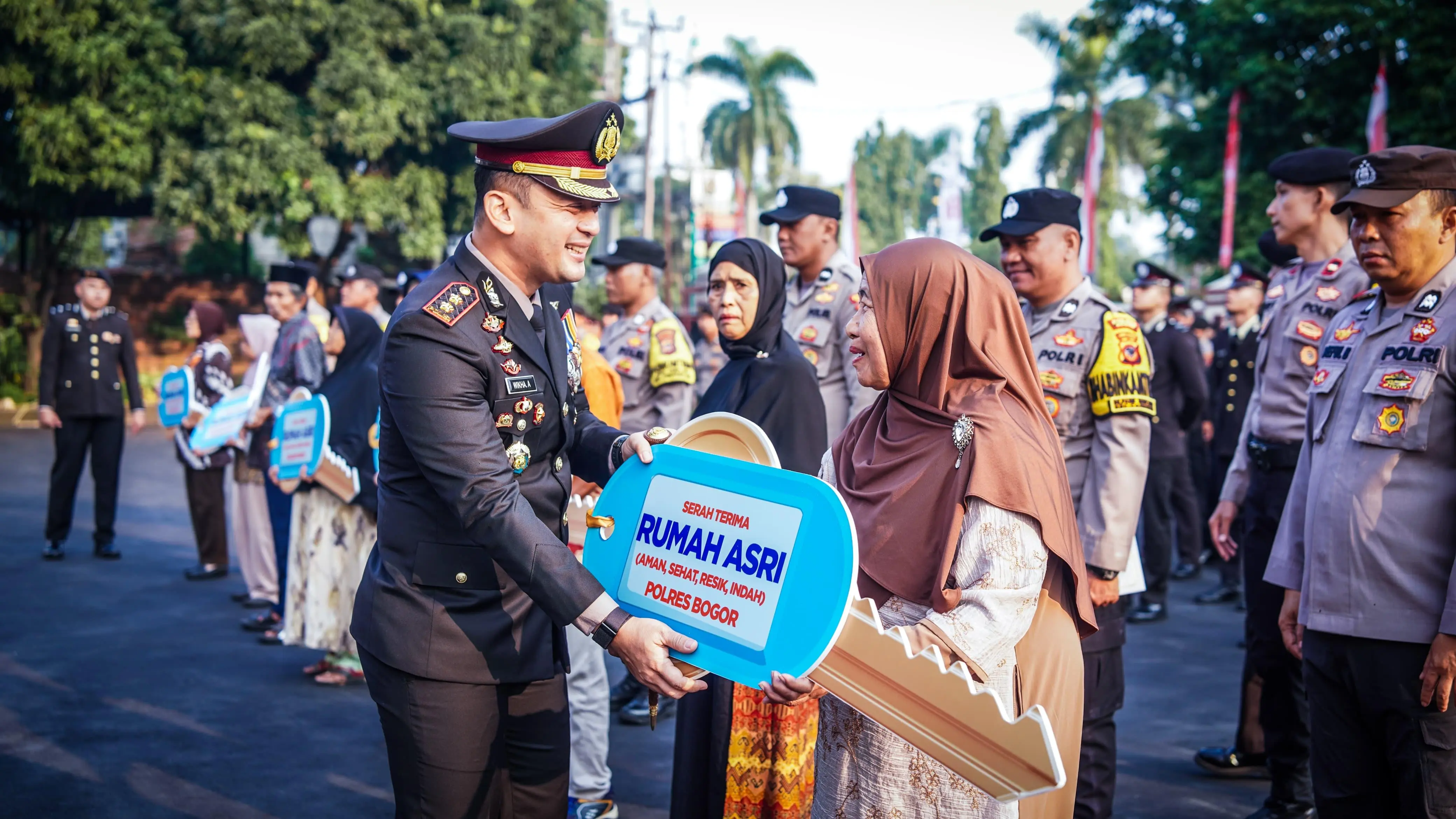 Polres Bogor Renovasi 8 Rumah Warga sebagai Aksi Nyata Kemerdekaan