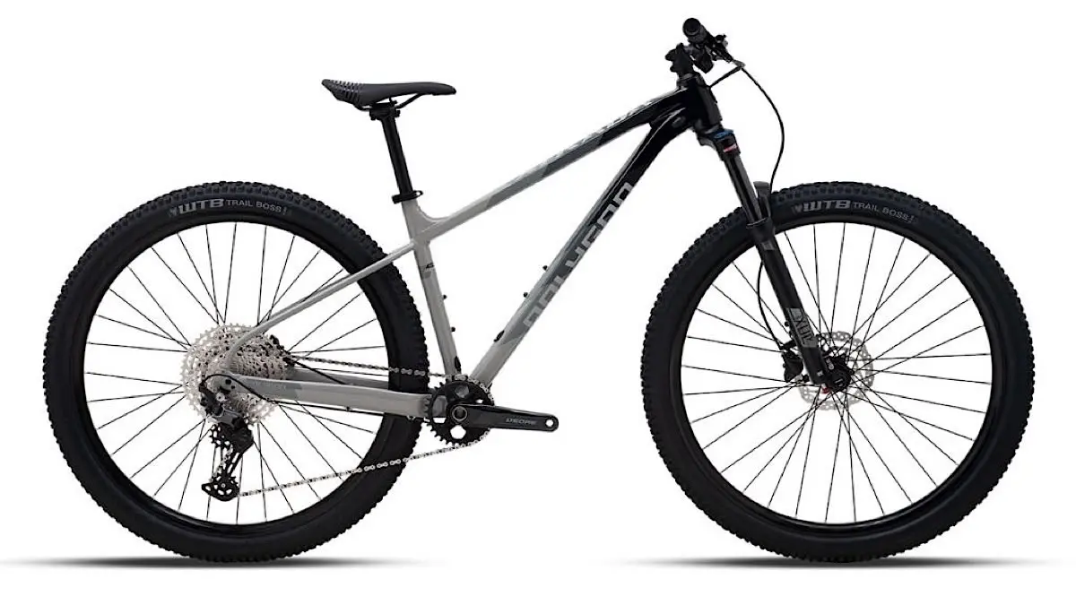 Polygon Xtrada vs United Clovis: Mana Sepeda XC Terjangkau Paling Worth It?