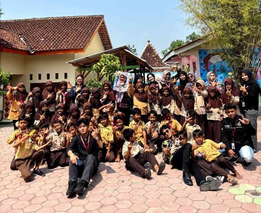 Program Menabung dan Manajemen Waktu: KKN Mengubah Cara Siswa SD Melihat Uang