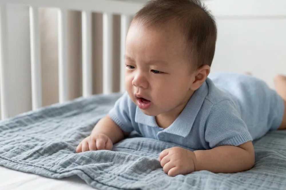 Batuk Malam Hari pada Anak: Pemicu Tersembunyi dan Cara Membantu Mereka Tidur Nyenyak