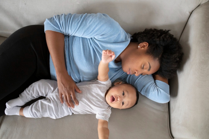 Panduan Lengkap Memahami Bahasa Tubuh Bayi