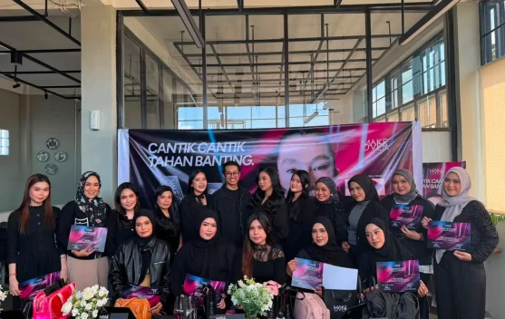 Kelas Makeup Mandiri dan Lonjakan Kepercayaan Diri Anak Muda