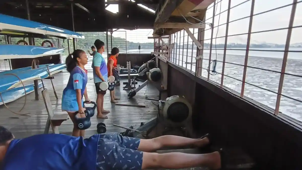 Atlet Regional dan Seni Bertahan di Tengah Latihan Serba Terbatas