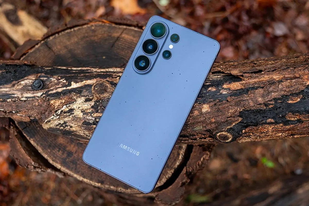 Galaxy S27 Ultra: App Mirroring, Widget Kustom, dan Satelit