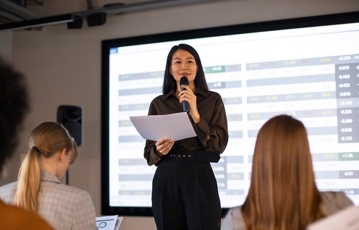 Skill Presentasi dan Pemikiran Kritis di Era AI
