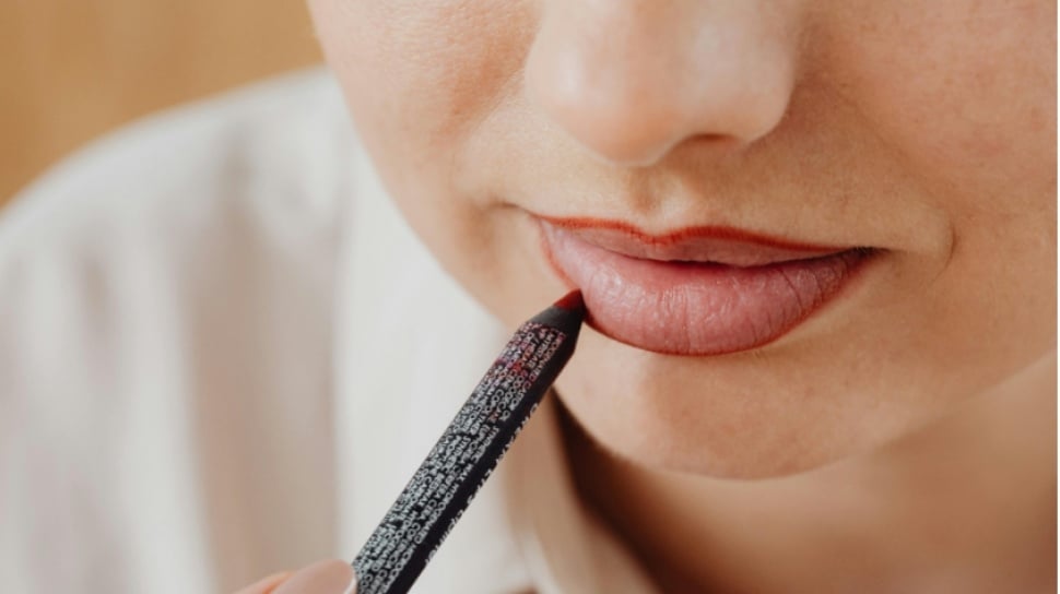 Panduan Lengkap Memilih Shade Lip Product Lokal Sesuai Karakter Wajah