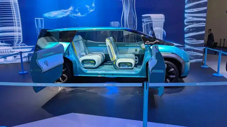 BYD Ocean V: MPV Listrik Keluarga yang Serius Soal Camping
