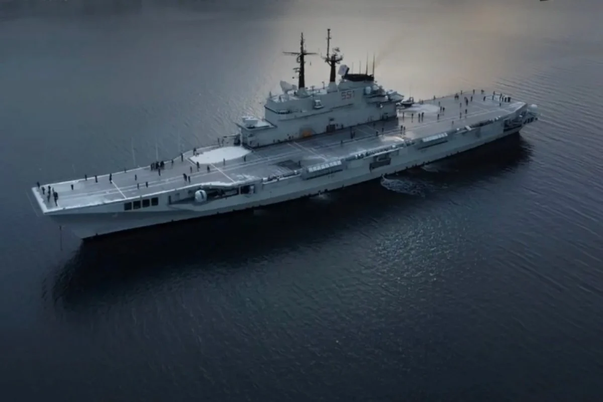 KRI Gajah Mada: Kapal Induk Baru dan Skenario Penyambutan Militer