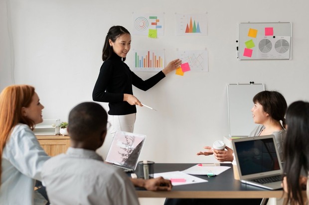 Skill Presentasi dan Pemikiran Kritis di Era AI