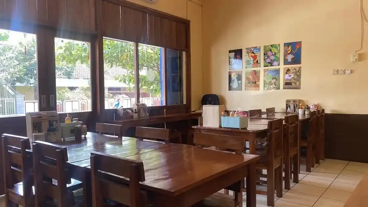 Spot Kuliner Tersembunyi Solo: Jawa Klasik dan Vietnam Autentik