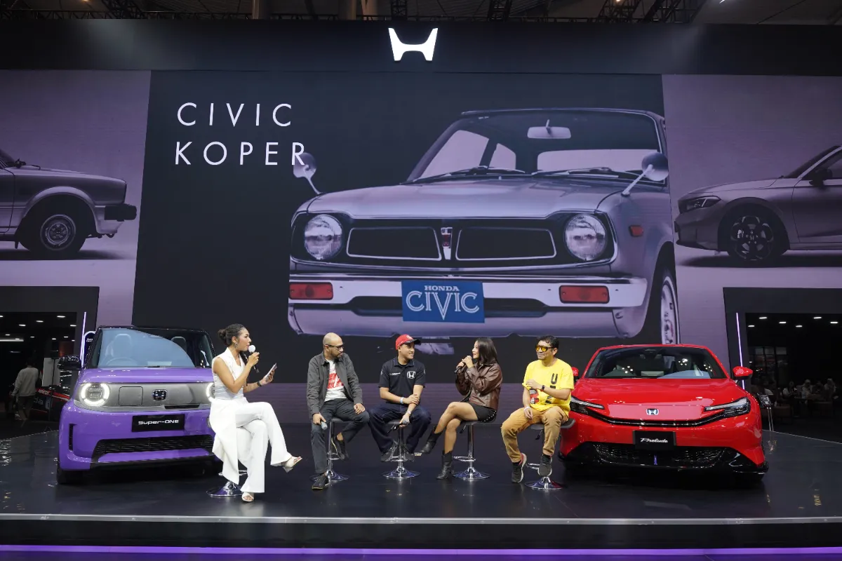 Civic 50 Tahun: Evolusi 11 Generasi, DNA Tetap Sama