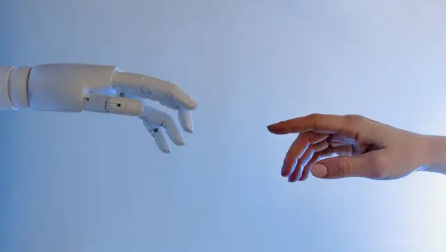 Perang Harga Model AI Global: DeepSeek vs Alibaba Qwen