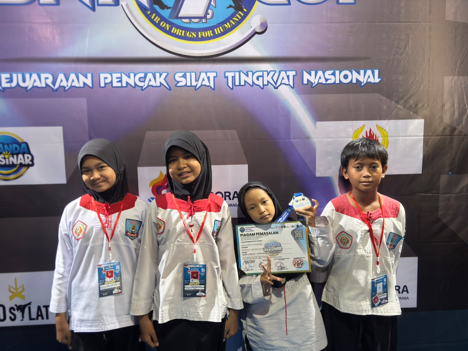 Dari Pencak Silat hingga Cerdas Cermat: Strategi Sekolah Mengantar Siswa ke Panggung Prestasi