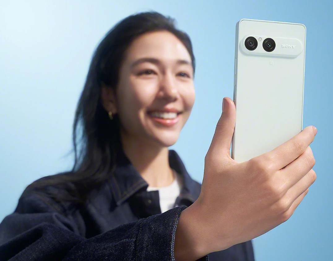 Sony Xperia 10 VIII: Ponsel Kompak untuk Penggemar Audio dan Kamera