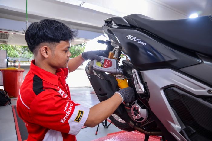 Jadwal Ganti Oli Motor: Lebih dari Sekadar Kilometer