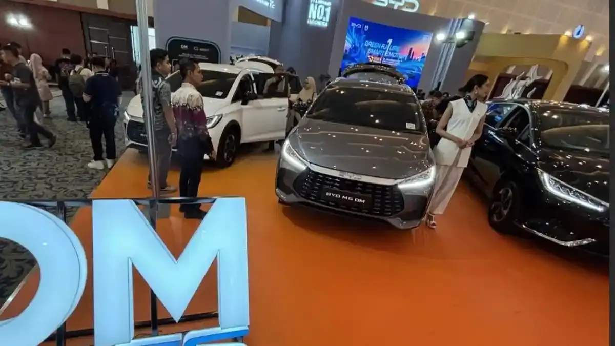 BYD Perluas Jaringan Dealer di Jawa Timur untuk Kuasai Pasar Kendaraan Listrik Keluarga