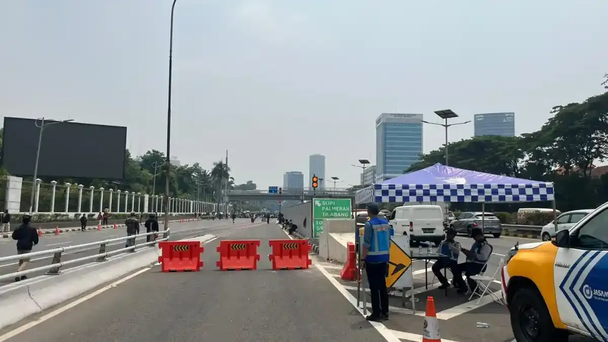 Demonstrasi DPR Lumpuhkan Tol Dalam Kota: Ujian Manajemen Lalu Lintas Jasa Marga dan Polisi