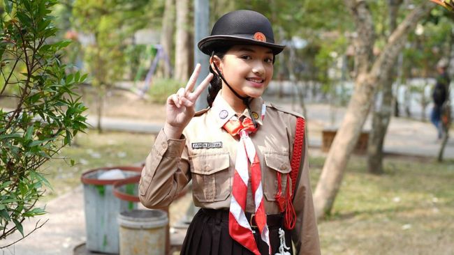 Dari Panggung Sekolah ke Sorot Lampu: Fondasi Karier Artis