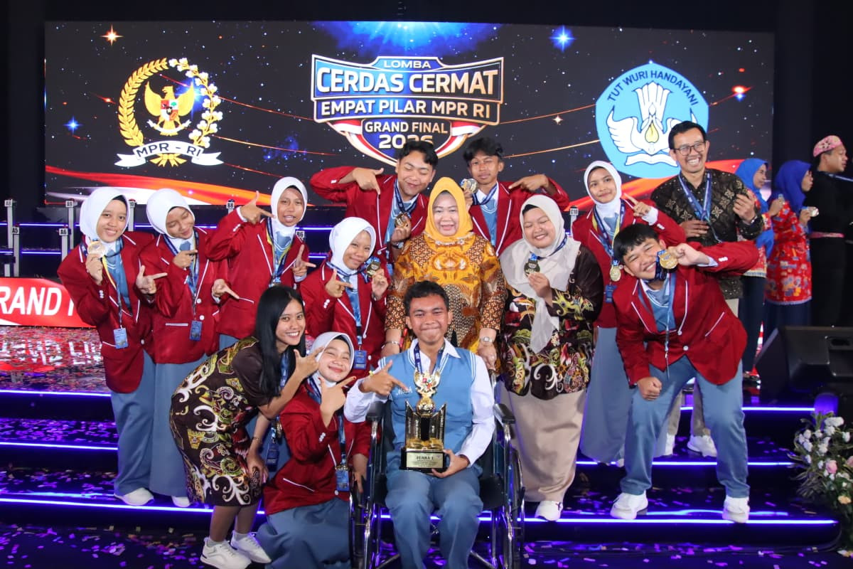Lomba Cerdas Cermat Siswa: Laboratorium Kepercayaan Diri dan Nalar