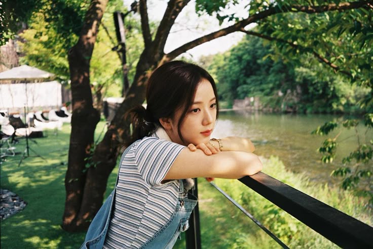 Jisoo Umumkan Comeback Solo dengan Single ‘CLICK’