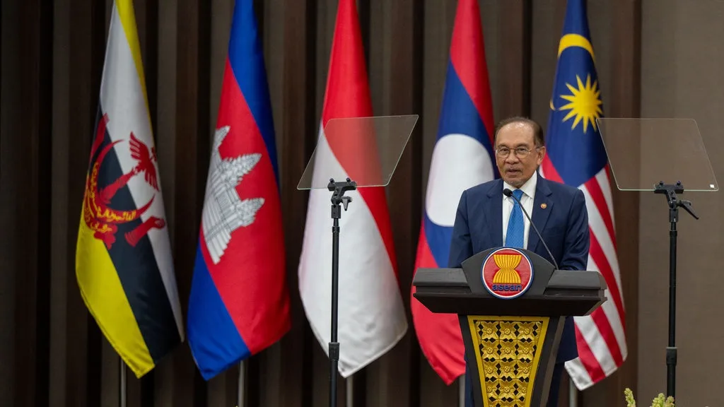 Diplomasi ASEAN Hadapi Kabut Asap Lintas Batas