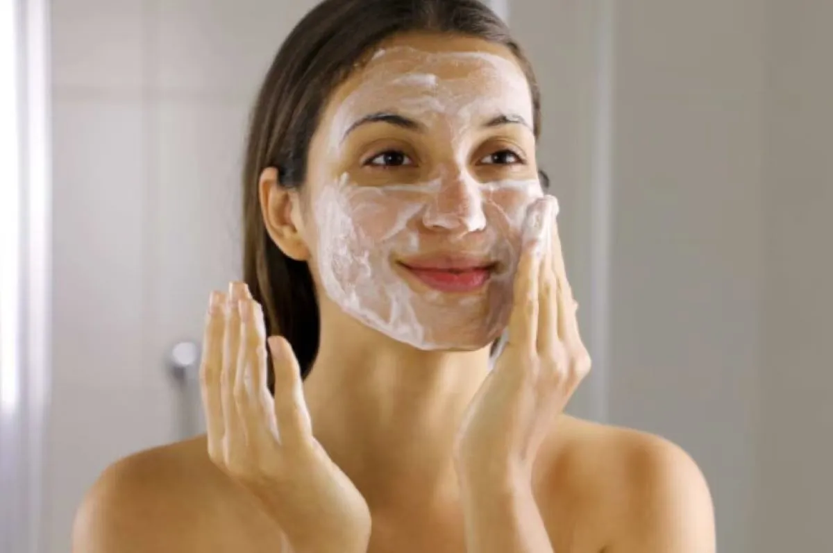 Tepung Beras untuk Kulit Glowing Alami: Cara Pakai yang Tepat
