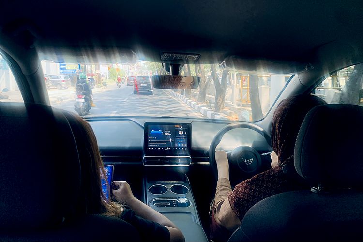 Biaya Kepemilikan Mobil Listrik: Strategi VinFast Menekan Beban Jangka Panjang
