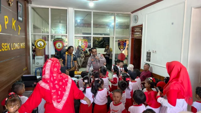 Polisi Datang ke TK: Edukasi Keselamatan yang Bikin Anak Berani dan Paham Bahaya