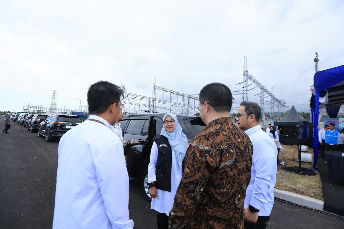 Program Surya 100 GWp: Jalan Cepat Menuju Kemandirian Energi