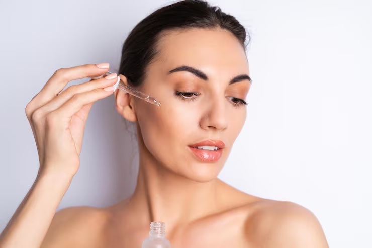 Retinol untuk Kulit Glowing: Manfaat Nyata dan Batasan