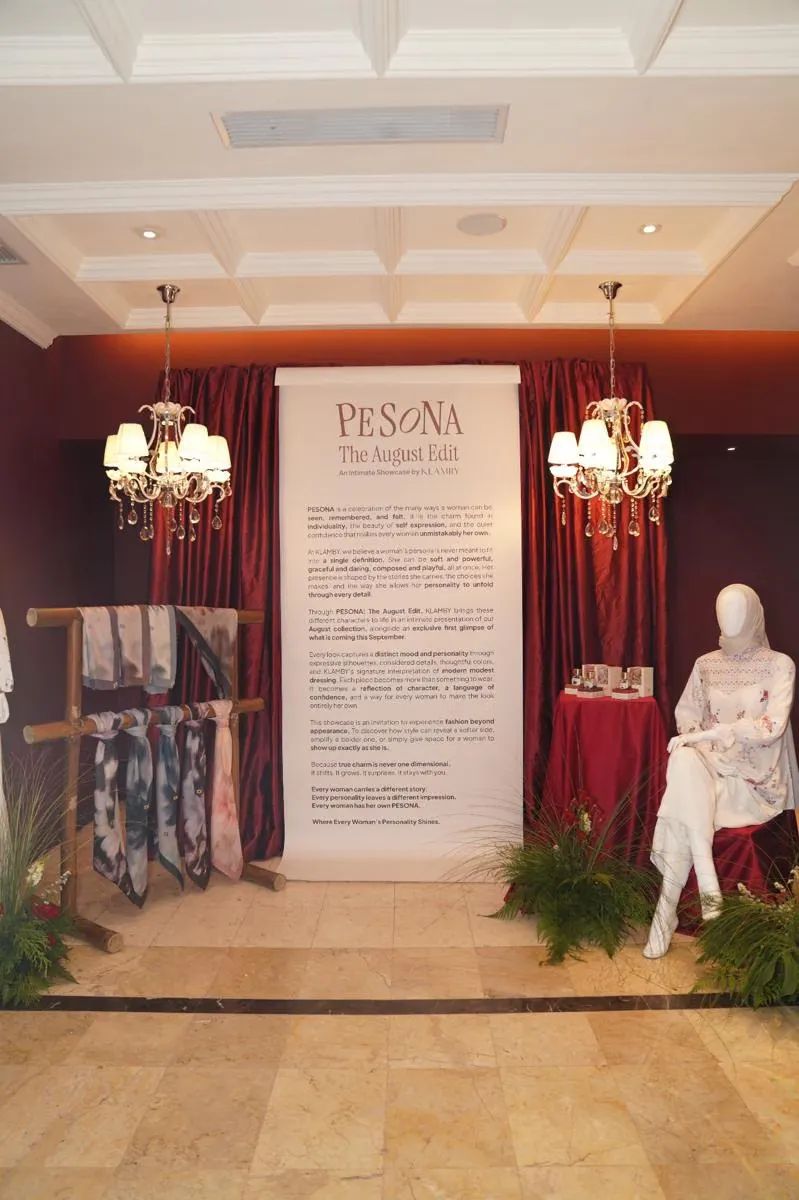 Wastra Tradisional Bertemu Desain Kontemporer
