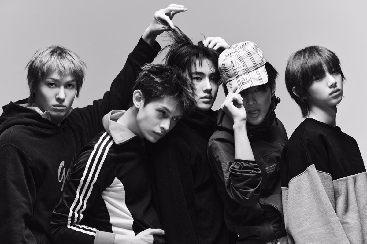 Cortis Rayakan Satu Tahun Debut dengan GREENGREEN_playextended