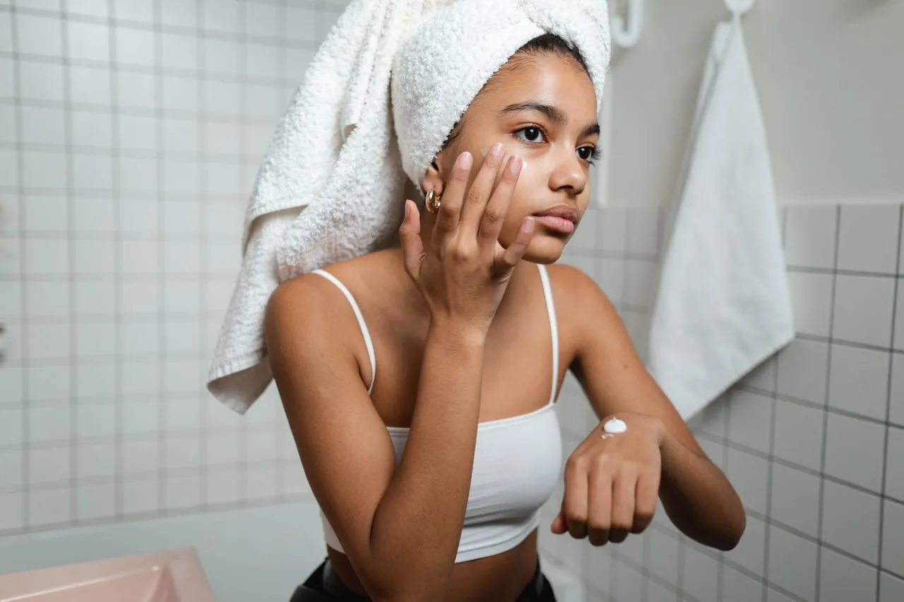 Moisturizer Gel Probiotik Terjangkau untuk Kulit Berjerawat
