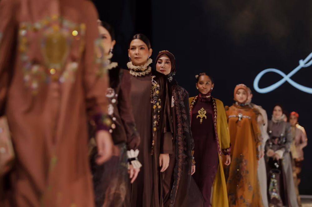 Desainer Lokal Ciptakan Motif Botani dan Bordir Artisanal yang Sophisticated