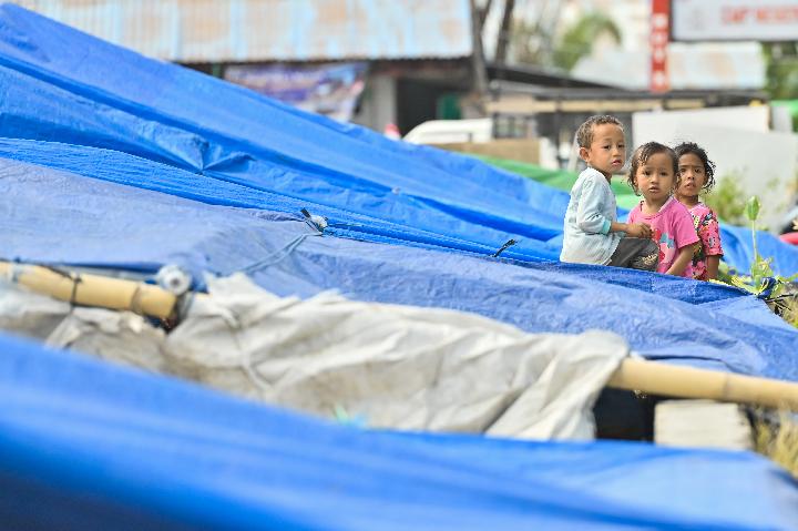 Distribusi Bantuan Gempa NTT: Masif, Tapi Belum Sepenuhnya Adil